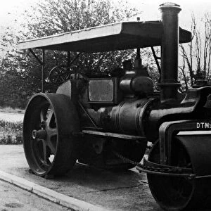 A vintage Aveling and Banford steam roller on 6th July 1976