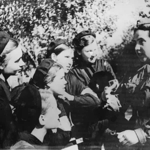 Volunteer nurse V. Neofitova, just returned from the front line Volunteer nurse V. Neofitova, just returned from the front line