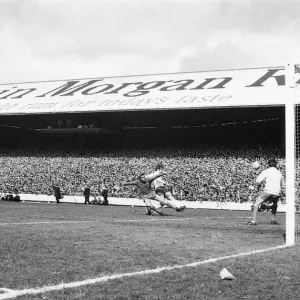 Wales 1-1 England, Home International Championship, Ninian Park, Sloper Road, Cardiff