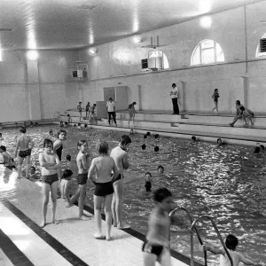 Wallsend Swimming Baths Re-opens Print July 1980 Wallsend Swimming Baths Re-opens Print July 1980