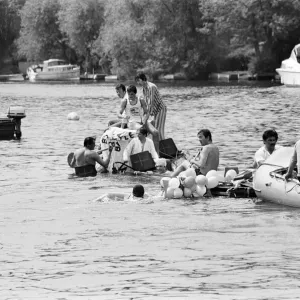 Water Carnival, River Thames, Reading, June 1980 Water Carnival, River Thames, Reading, June 1980