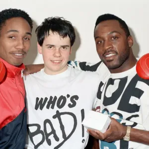 Former WBO Middleweight Champions Nigel Benn and Paul Ince Print
