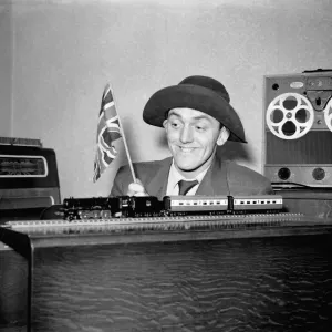 Welsh comedian Stan Stennett who starred in the BBC light programme Welsh Rarebit 14th Welsh comedian Stan Stennett who starred in the BBC light programme Welsh Rarebit 14th
