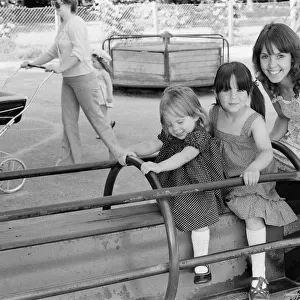Wendy Padbury, actress aged 31 years old, with family, children Charlotte 2