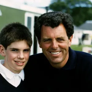Wentworth ha visto Bernard Gallacher con il figlio Jamie golf Bells Open.