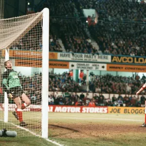 West Ham 2-3 Sunderland FA Cup Replay Print, Upton Park, 26th February 1992 West Ham 2-3 Sunderland FA Cup Replay Print, Upton Park, 26th February 1992