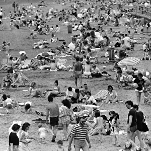 West Kirby Beach Scene, Sunday 7th July 1991