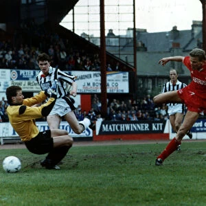 Willem van der Ark, Aberdeen football player goes for goal against St Mirren circa