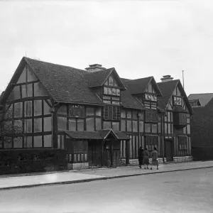 William Shakespeare's Birthplace Print, Stratford Upon Avon William Shakespeare's Birthplace Print, Stratford Upon Avon