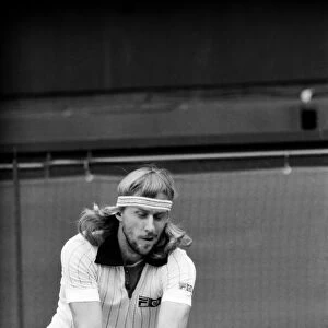 Wimbledon 1980: MenIs Final: Bjorn Borg v. John McEnroe. July 1980 80-3479a-036