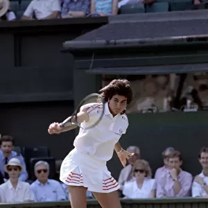 Wimbledon. Gabriella Sabitini v. Radka Zrubakova. June 1988 88-3372-108