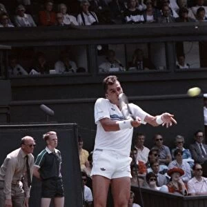 Wimbledon. Ivan Lendl v. Darren Cahill. June 1988 88-3342-065