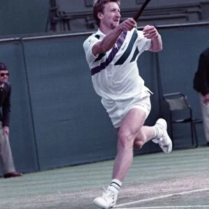 Wimbledon. Miloslav Mecir v. Stefen Edberg. July 1988 88-3550-038