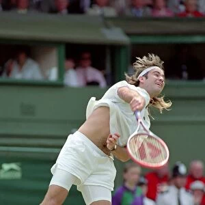 Wimbledon Tennis. Andre Agassi in action. July 1991 91-4218-004