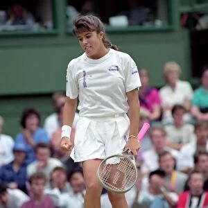 Wimbledon Tennis. J. Capriati v. Navratilova. July 1991 91-4197-204