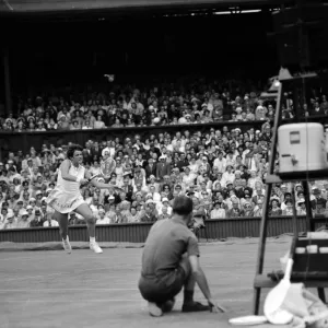 Wimbledon Tennis, Margaret Smith (pictured) in play against Billie Jean Moffitt Wimbledon Tennis, Margaret Smith (pictured) in play against Billie Jean Moffitt