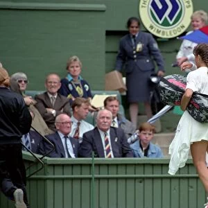Wimbledon Tennis. Navratilova. July 1991 91-4197-236