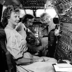 Sieger des Sonntag-Sun-Wettbewerbs, der einen Flug auf dem Concorde im August 1984 gewinnen konnte Sieger des Sonntag-Sun-Wettbewerbs, der einen Flug auf dem Concorde im August 1984 gewinnen konnte