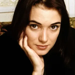Winona Ryder Actress Print (00136) Winona Ryder Actress Print (00136)