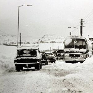 Winter weather, snow scenes, 24 January 1984 - Snow scene at Hobson near Leadgate in 1984