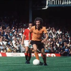 Wolverhampton Wanderers Wolves v Manchester United Aug 1975 Wolverhampton Wanderers Wolves v Manchester United Aug 1975