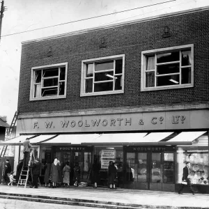 Woolworths Print 1955 Paisley Road Toll Exterior