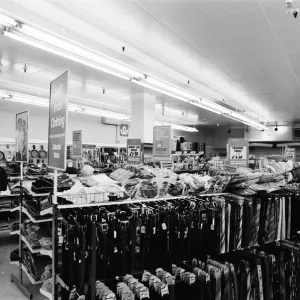 Woolworths Store, Holborn, London, 13th August 1980. 420pm and not a person in sight Woolworths Store, Holborn, London, 13th August 1980. 420pm and not a person in sight