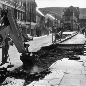 Pedestrianisation of Market Square Print 7th November 1990