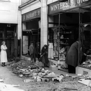 World War Two Air Raids, Coventry, 14th October 1940. Cleaning up the mess after a direct World War Two Air Raids, Coventry, 14th October 1940. Cleaning up the mess after a direct