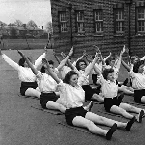 World War II Women: Maldon (Essex) G. T. C. Company girls are fast becoming crack rifle
