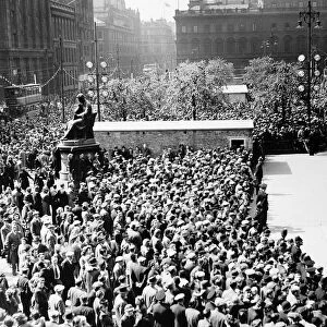 World War One Victory Day crowds in George Square Glasgow listen to Lord Provost Welsh