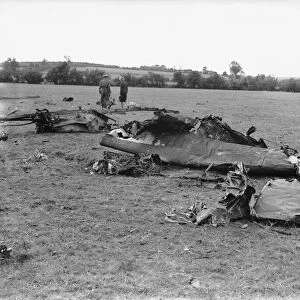 The wreckage of a Junkers Ju88 B3+HH works number 7087 of the I / KG 54 after it hit a