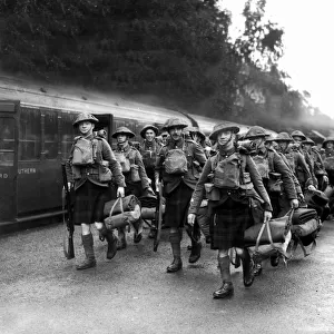 WW2 British soldiers about to board the train heading for France