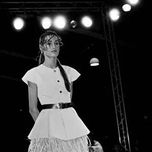 Yasmin Le Bon, model on the catwalk 10 / 10 / 88