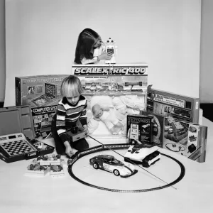 Christmas Toys Print 1980 (01096)