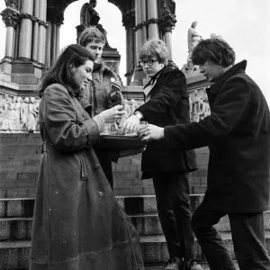 Young pop stars gathered at the Albert Memorial in London for a bread and water lunch to draw attention to Oxfam's Christmas appeal. Pictured (left to right), Sue Pulford, a production assistant with Oxfam, serving bread and water to Paul Jones Young pop stars gathered at the Albert Memorial in London for a bread and water lunch to draw attention to Oxfam's Christmas appeal. Pictured (left to right), Sue Pulford, a production assistant with Oxfam, serving bread and water to Paul Jones
