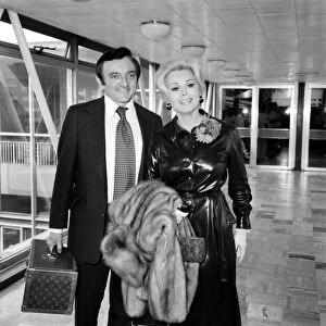 Zsa Zsa Gabor and latest husband Jack Ryan. April 1975 75-2218-001