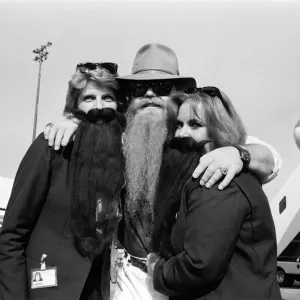 ZZ Top arrive at Gatwick Airport. 10th September 1986 ZZ Top arrive at Gatwick Airport. 10th September 1986