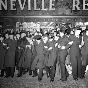 10 July 1964 Fans waiting for the Beatles to arrive ate Northern Premiere of