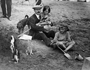 Birds Prints: On the 12th May 1919 the Daily Mirror introduced its readers to the adventures of Pip
