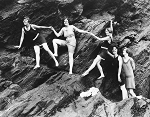 Tent Prints: 1911 Swimming costume fashions Local Caption Watscan - 15 / 06 / 2010