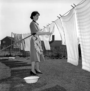 1950s Housewife: Housework: The role of the housewife in 1954 was to prepare