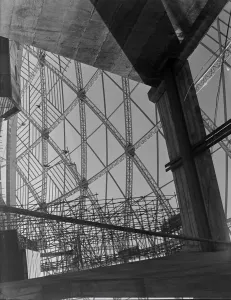 00002 Prints: 1951 Exhibition Site DM 6 / 9 / 1950 Photo Greenwell 5 / 9 / 1950 025760 / 9