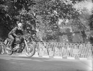 1952 Isle of Man Grand Prix 10th September 1952 R McIntyre takes a jump