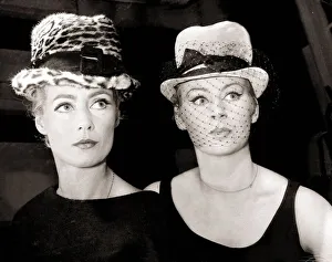 00028 Prints: The 1960 Autumn collection of Christian Dior Chapeaux / Hats