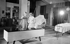 01223 Prints: 1960 Film Peeping Tom, behind the scenes filming at Pinewood Studios, Buckinghamshire