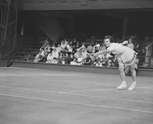 Idsarchivesmw Prints: 1962 Wimbledon Championships at the All England Lawn Tennis and Croquet Club in Wimbledon