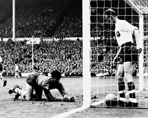 1964 FA Cup Final at Wembley Stadium West Ham United 3 v Preston North End