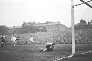 1969 Fairs Cup Final - Scott scores third goal for Newcastle v Ujpesti Dozsa