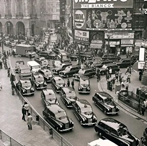Taxis Prints: 1970s Demonstrations / Protests - November 1972 Black Cab Taxis parade in